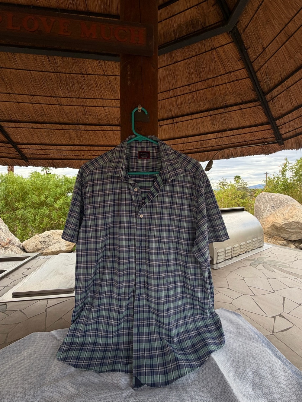 UNTUCKit Short-Sleeve Plaid Button-Down Shirt - Blue & Green